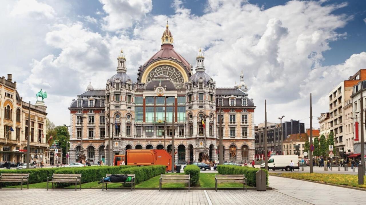 Holiday Inn Express Antwerp - City Centre By Ihg Eksteriør billede