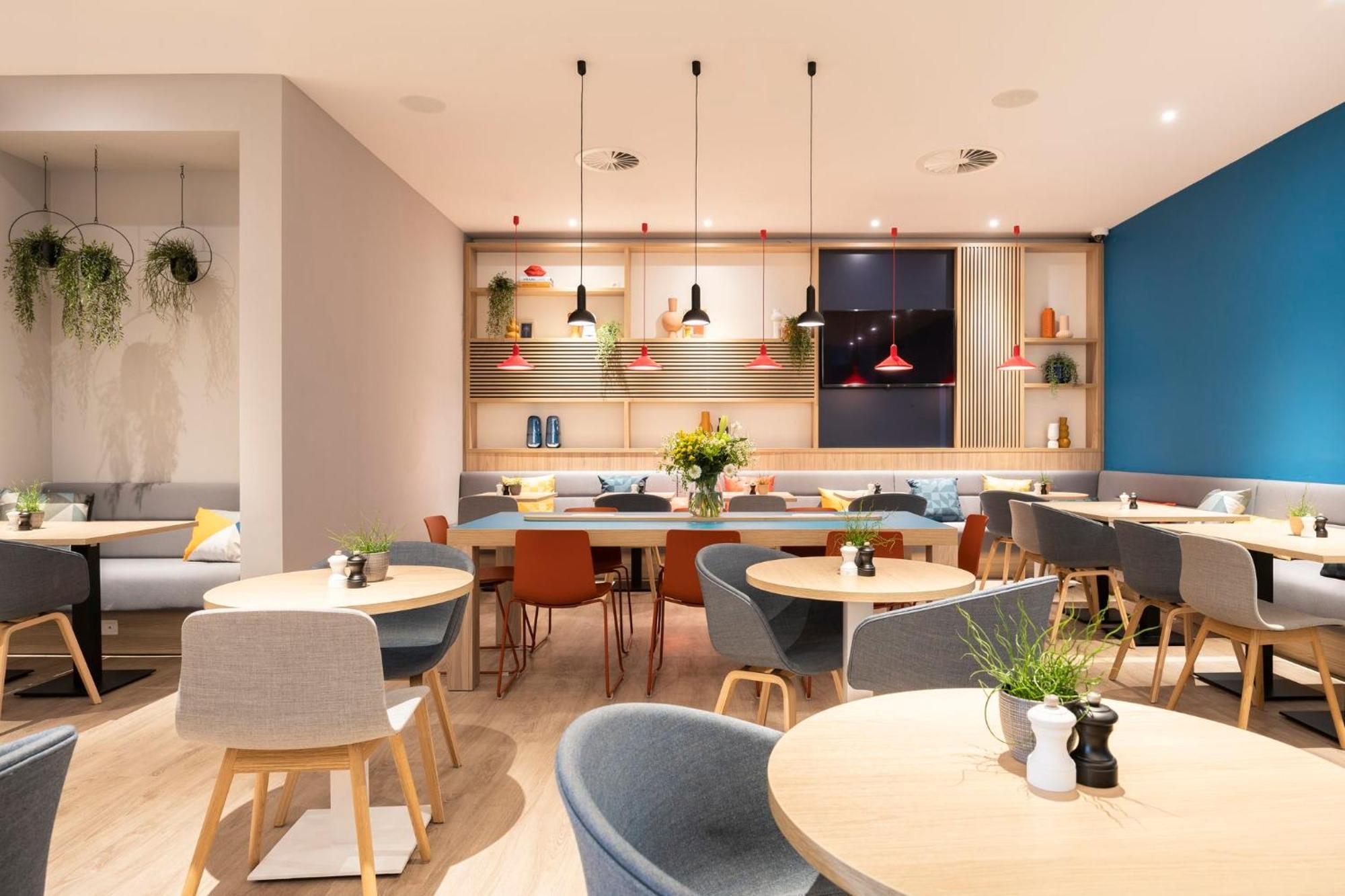 Holiday Inn Express Antwerp - City Centre By Ihg Eksteriør billede